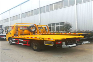 弋阳附近拖车救援搭电